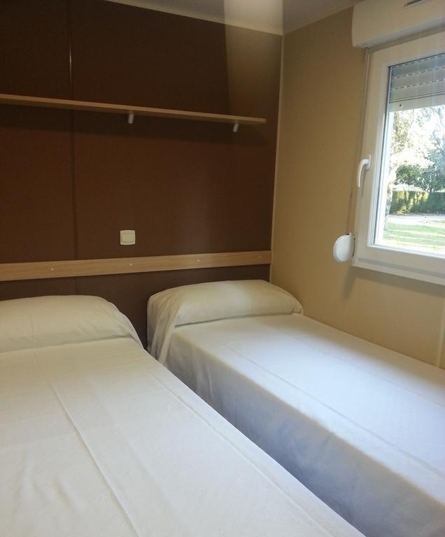 Camping Santa Tecla A Guarda Bagian luar foto