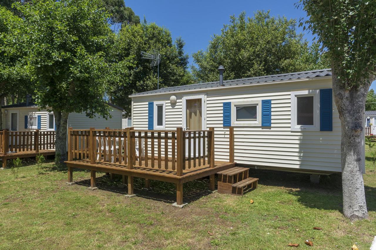 Camping Santa Tecla A Guarda Bagian luar foto