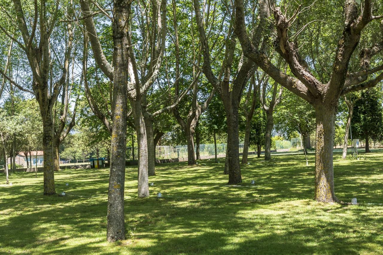 Camping Santa Tecla A Guarda Bagian luar foto